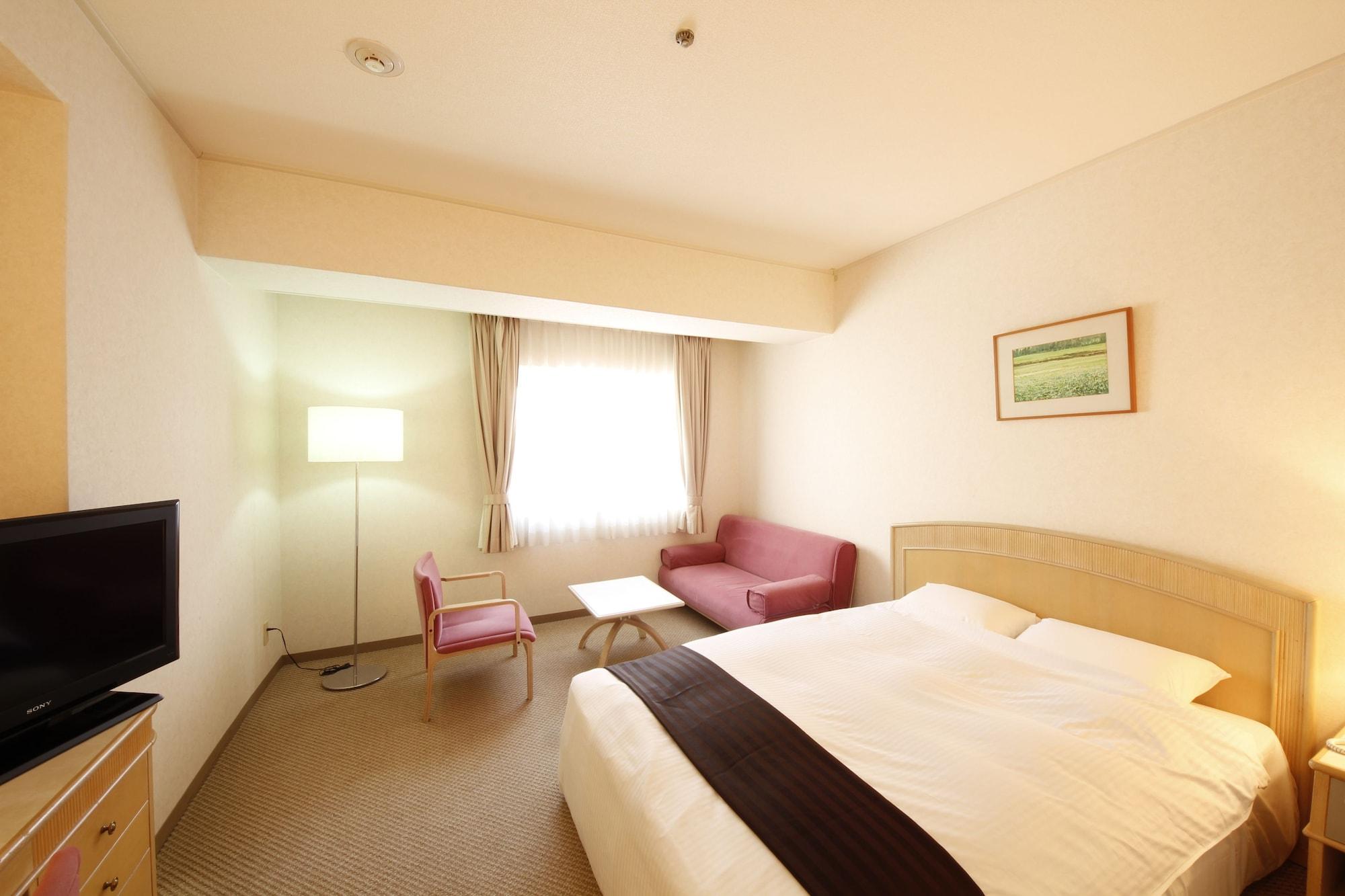 Hotel Hiroshima Garden Palace Екстериор снимка