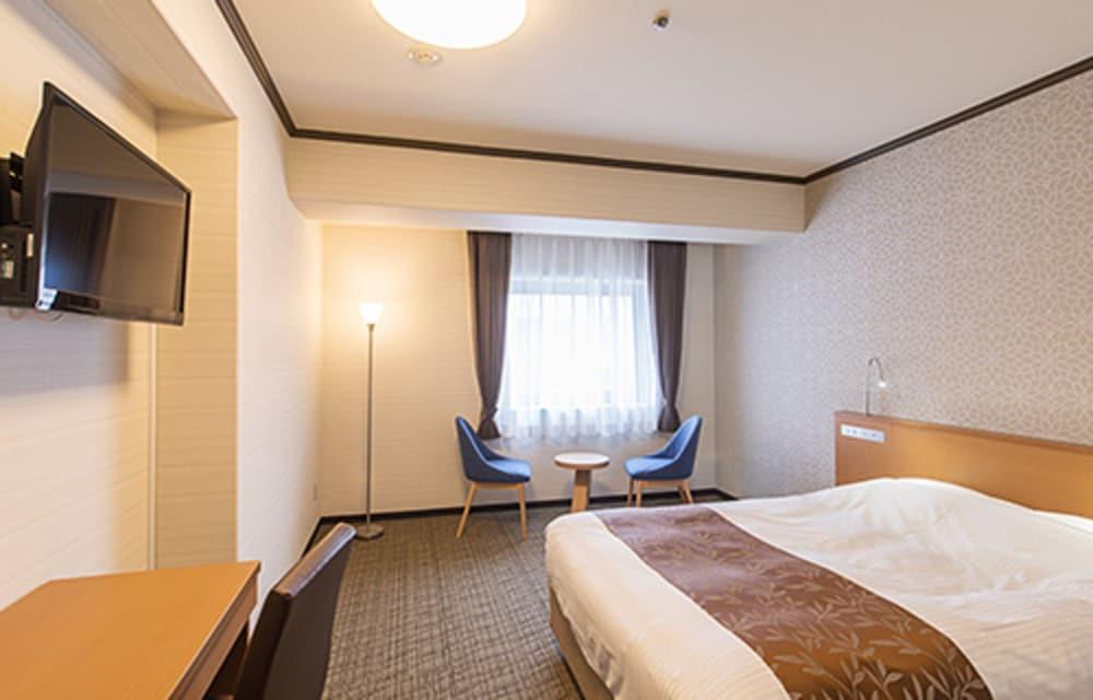 Hotel Hiroshima Garden Palace Екстериор снимка